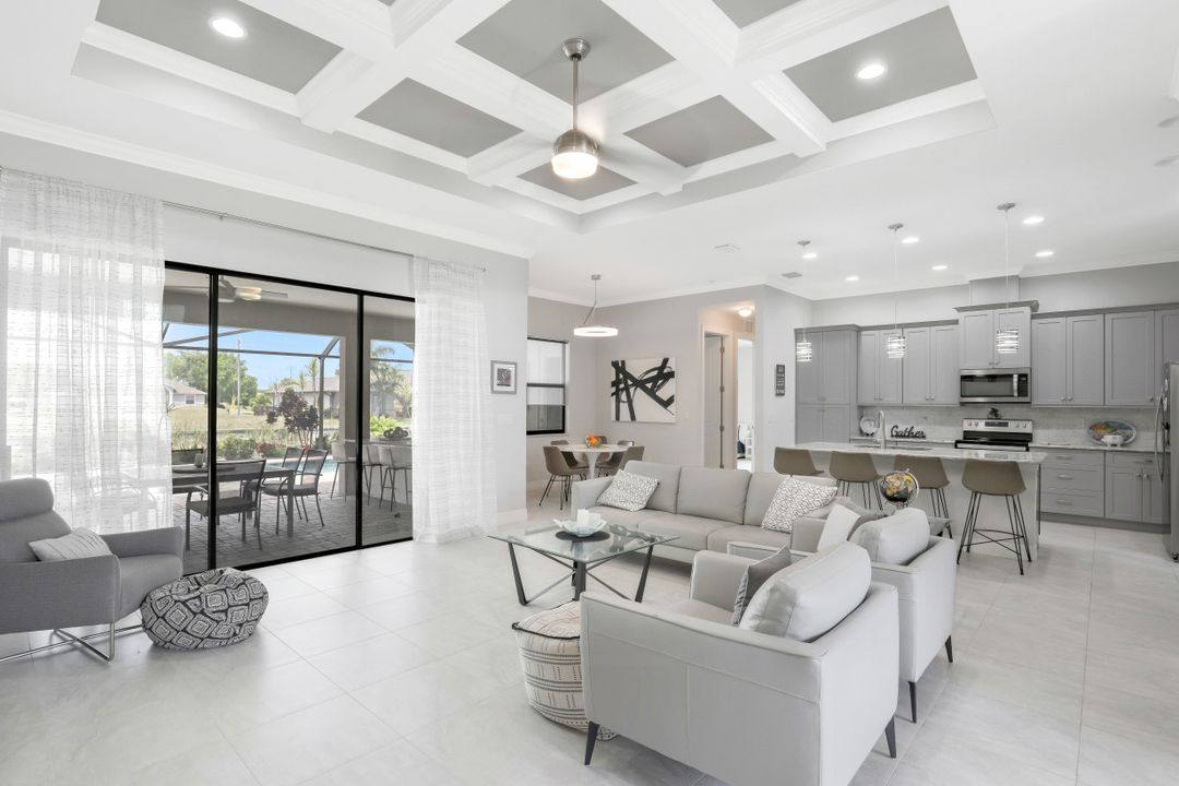 1321 SW 15th Terrace, Cape Coral, FL 33991