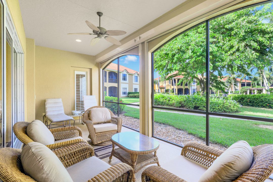 5005 Maxwell Cir #102, Naples, FL 34105