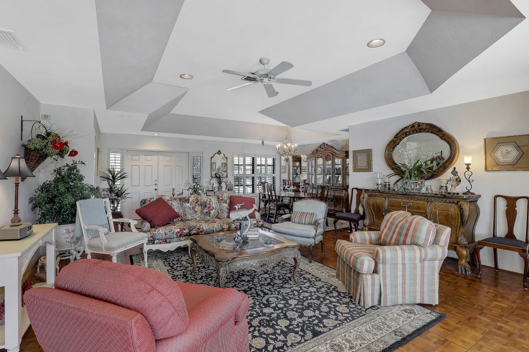 435 Nassau Ct, Marco Island, FL 34145