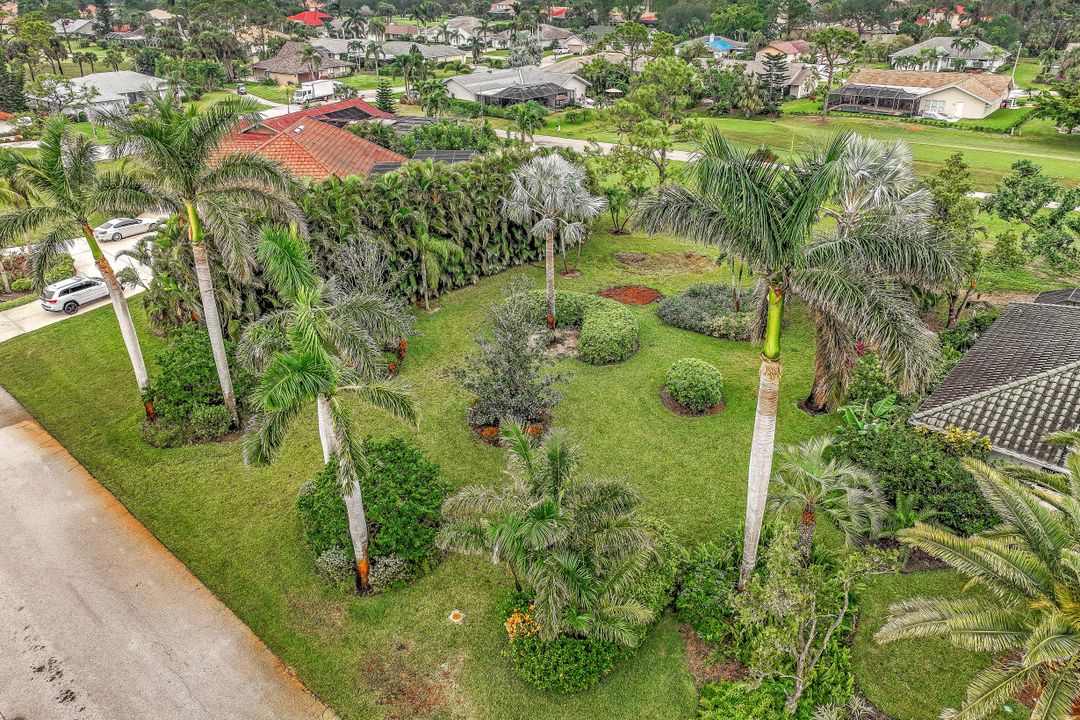 9922 Ortega Ln, Bonita Springs, FL 34135