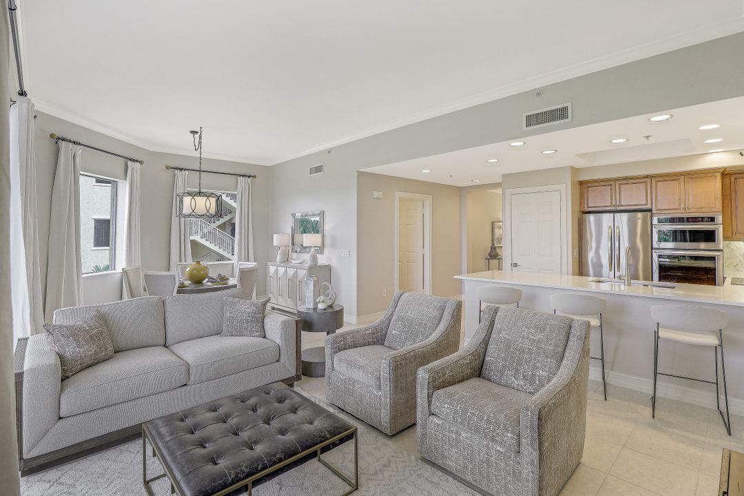 2738 Tiburon Blvd E #B-406, Naples, FL 34109