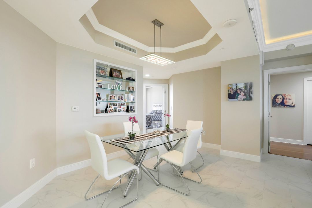 4192 Bay Beach Ln #875, Fort Myers Beach, FL 33931