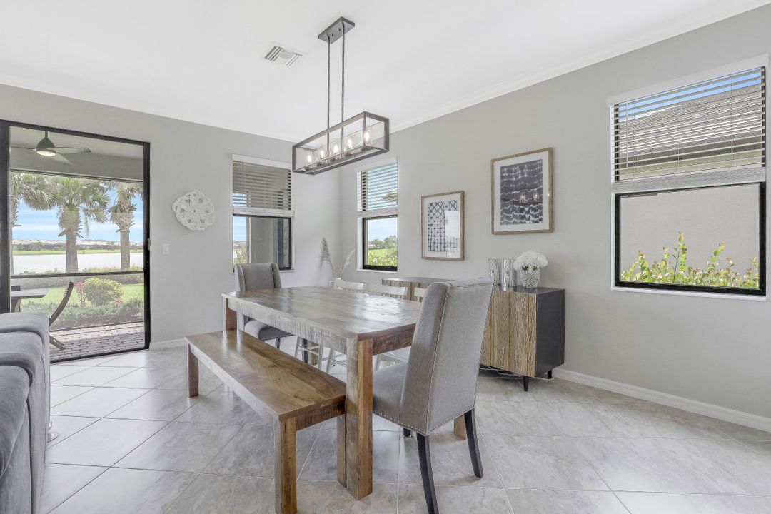 19877 Beechcrest Pl, Estero, FL 33928