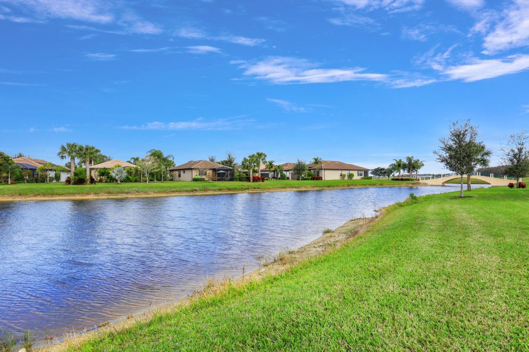 5278 Juliet Ct, Ave Maria, FL 34142