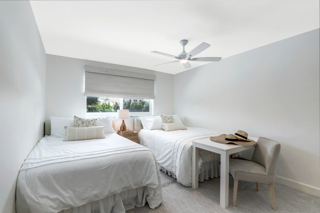 262 Banyan Blvd #262, Naples, FL 34102