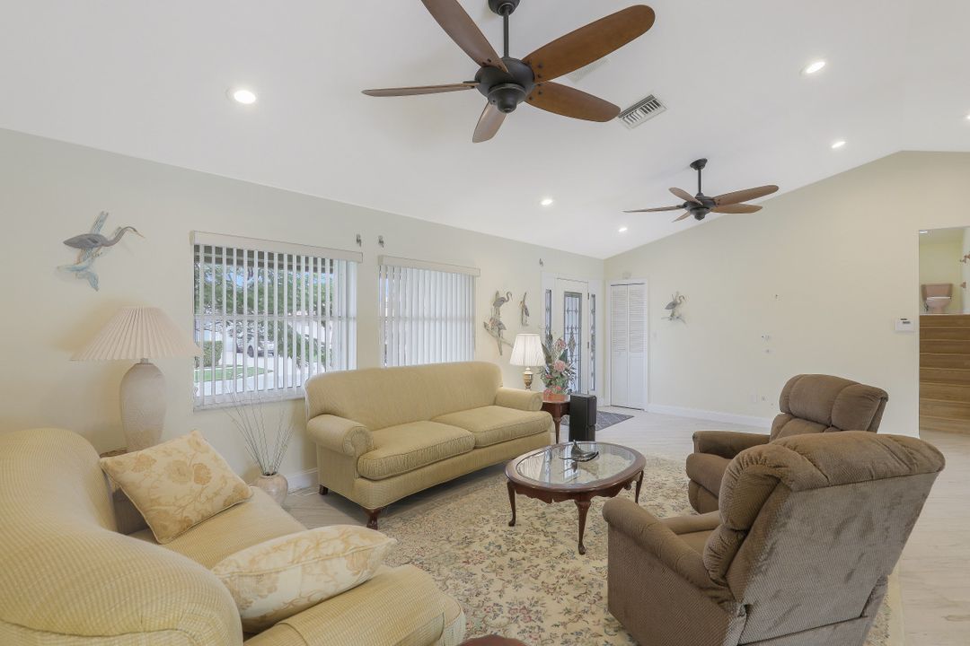 841 Magnolia Ct, Marco Island, FL 34145