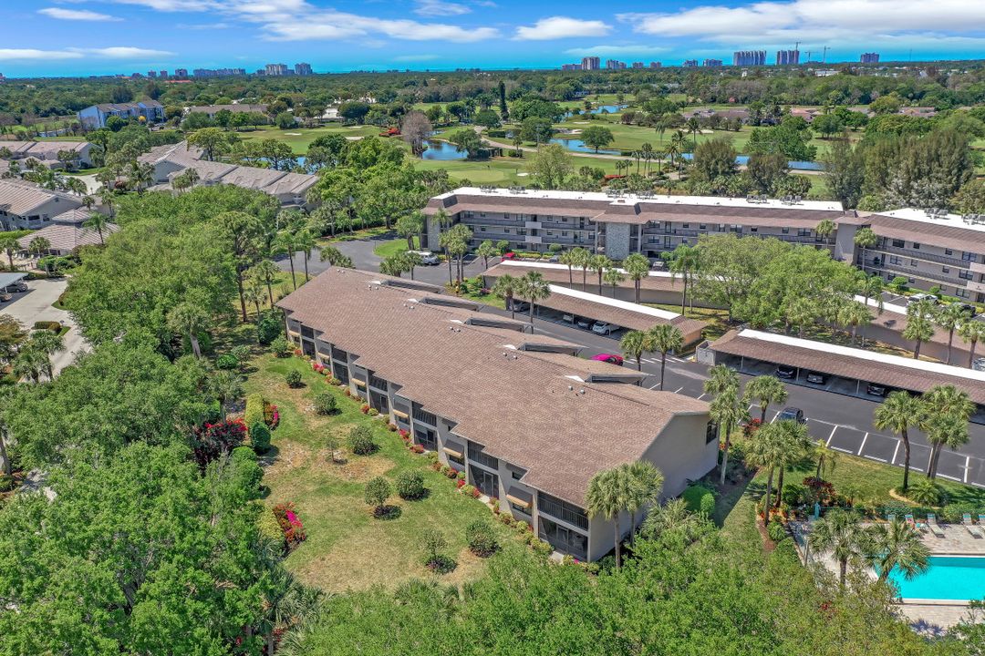 1782 Imperial Golf Course Blvd #c-104, Naples, FL 34110