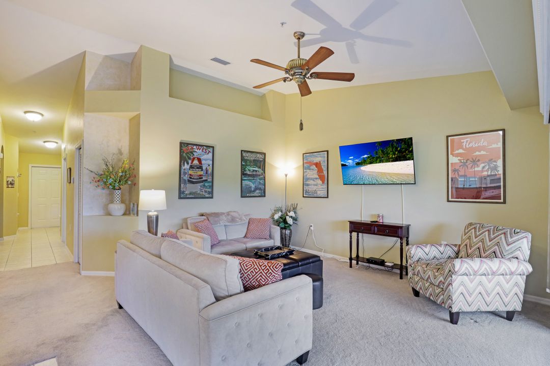 2835 Cypress Trace Cir  #202, Naples, FL 34119