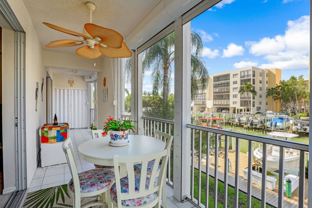 4361 Bay Beach Ln #124, Fort Myers Beach, FL 33931