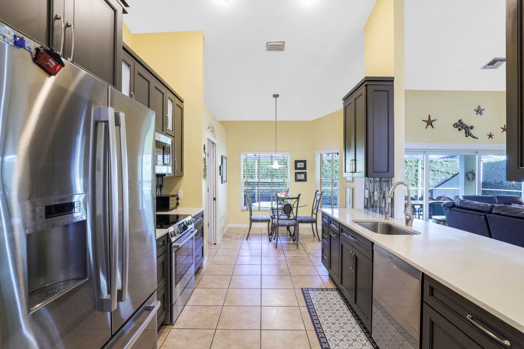 841 Seagrape Dr, Marco Island, FL 34145