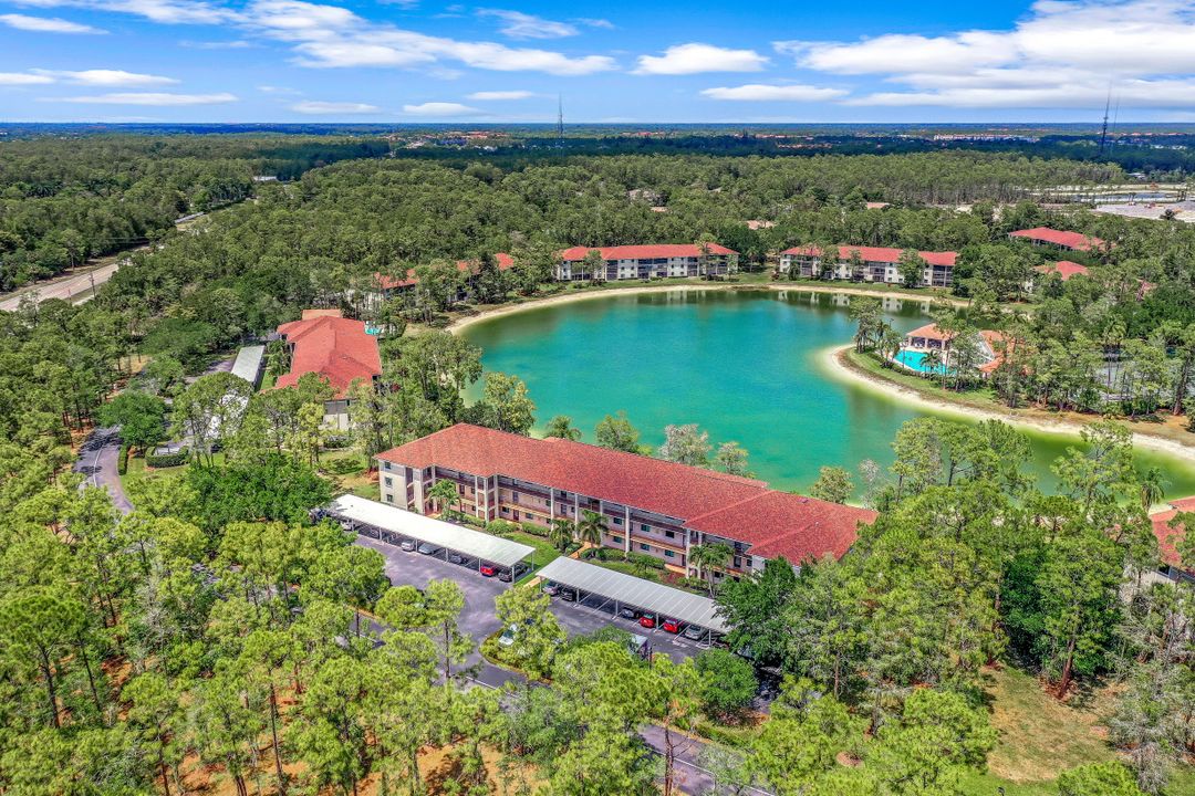 5716 Deauville Cir, Naples, FL 34112