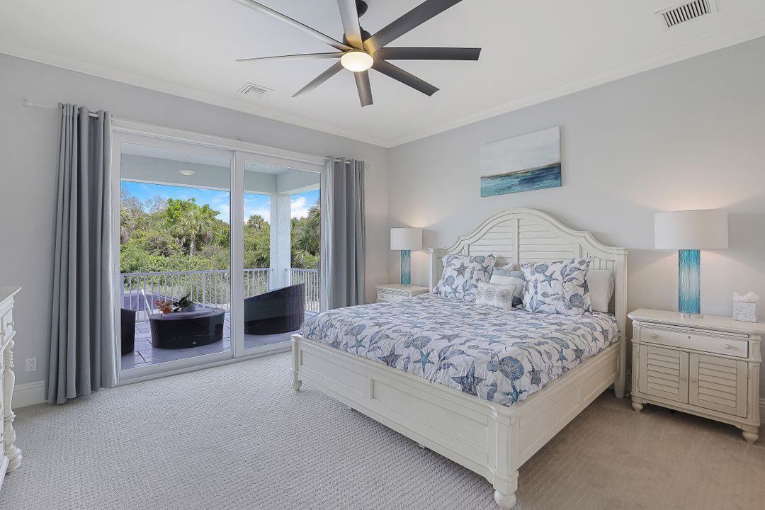 671 S Barfield Dr, Marco Island, FL 34145