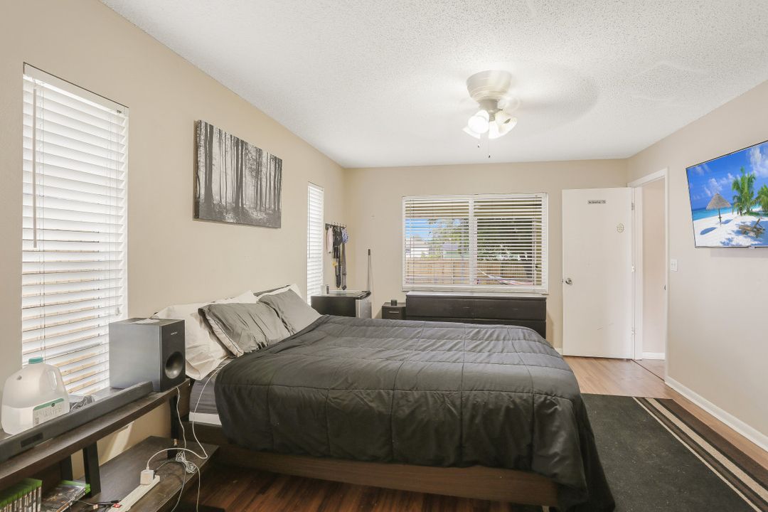 17384 Delaware Rd, Fort Myers, FL 33967