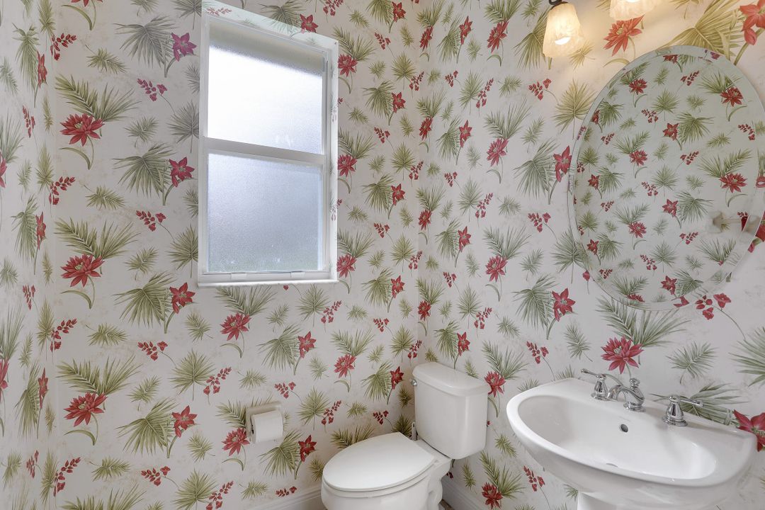 19440 Caladesi Dr, Fort Myers, FL 33967