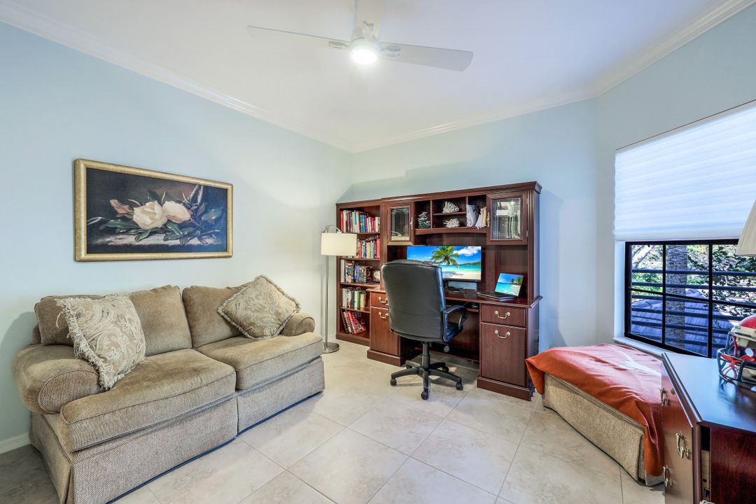 27155 Oakwood Lake Dr, Bonita Springs, FL 34134