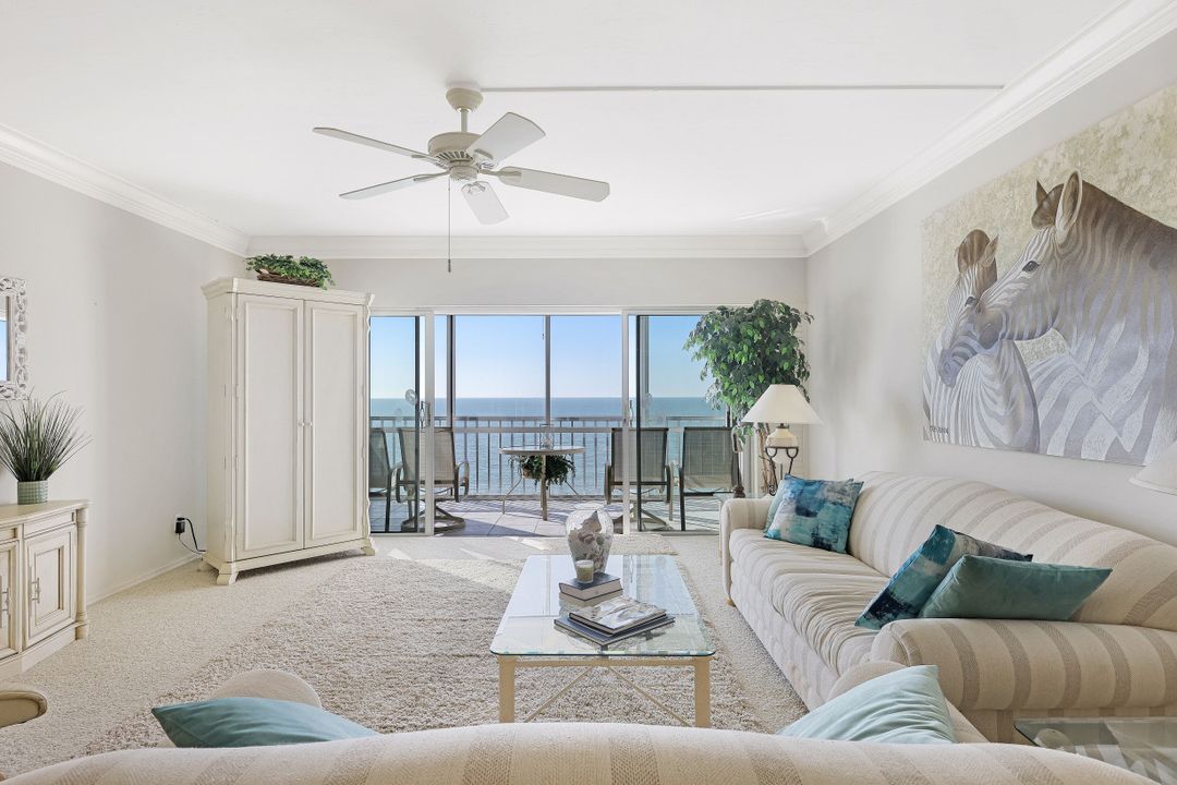 2885 Gulf Shore Blvd N  #803, Naples, FL 34103