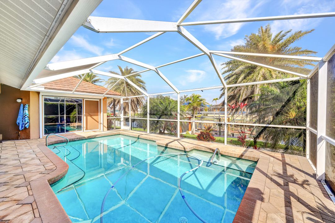 4109 SW 5th Pl, Cape Coral, FL 33914