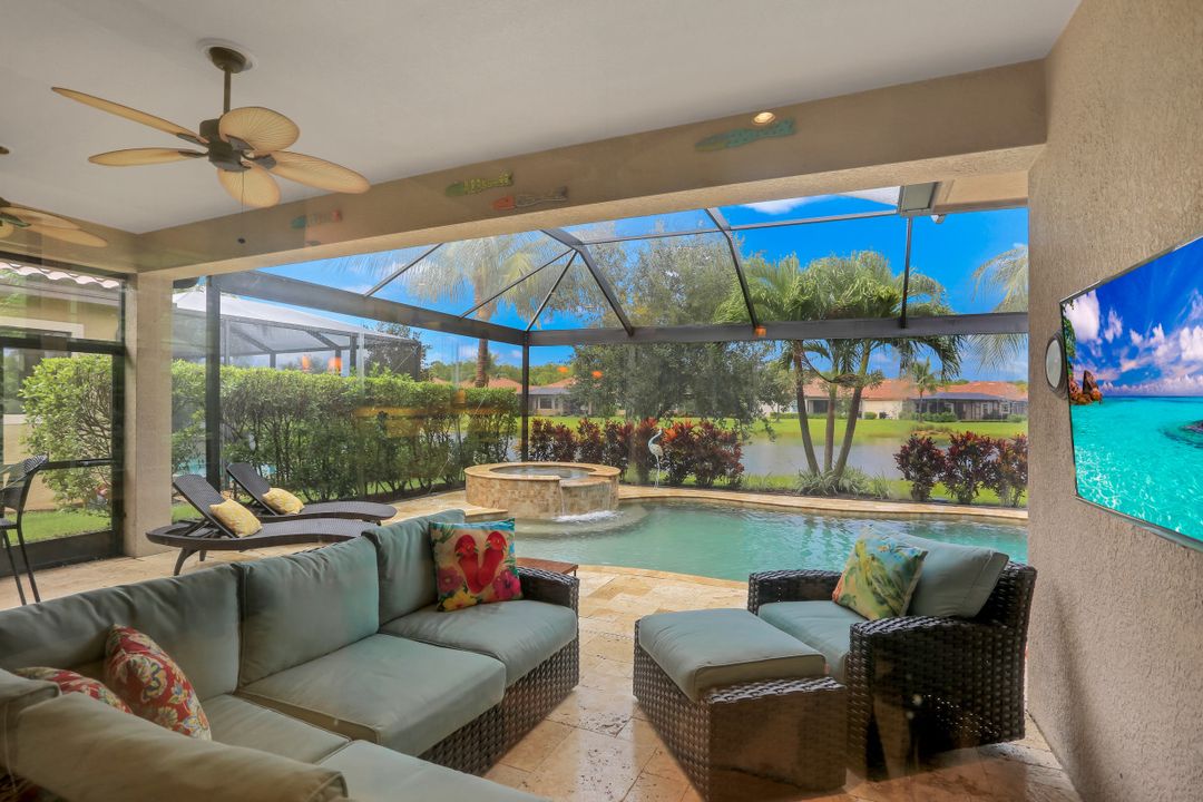 9104 Isla Bella Cir, Bonita Springs, FL 34135