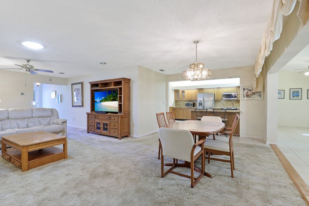 1250 Arcola Dr, Fort Myers, FL 33919