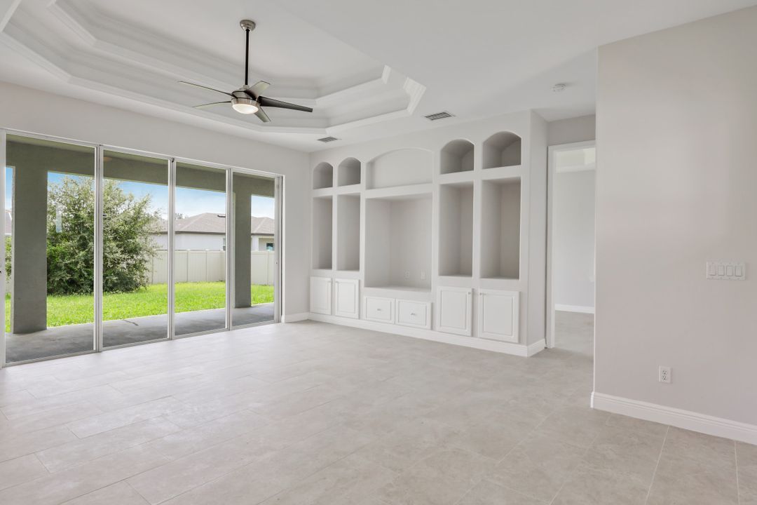 2921 SW 16th Pl, Cape Coral, FL 33914