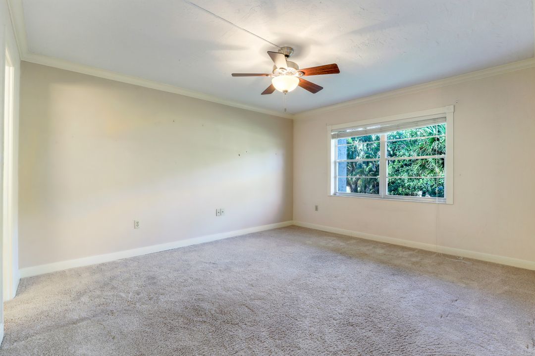 501 Forest Lakes Blvd #205, Naples, FL 34105