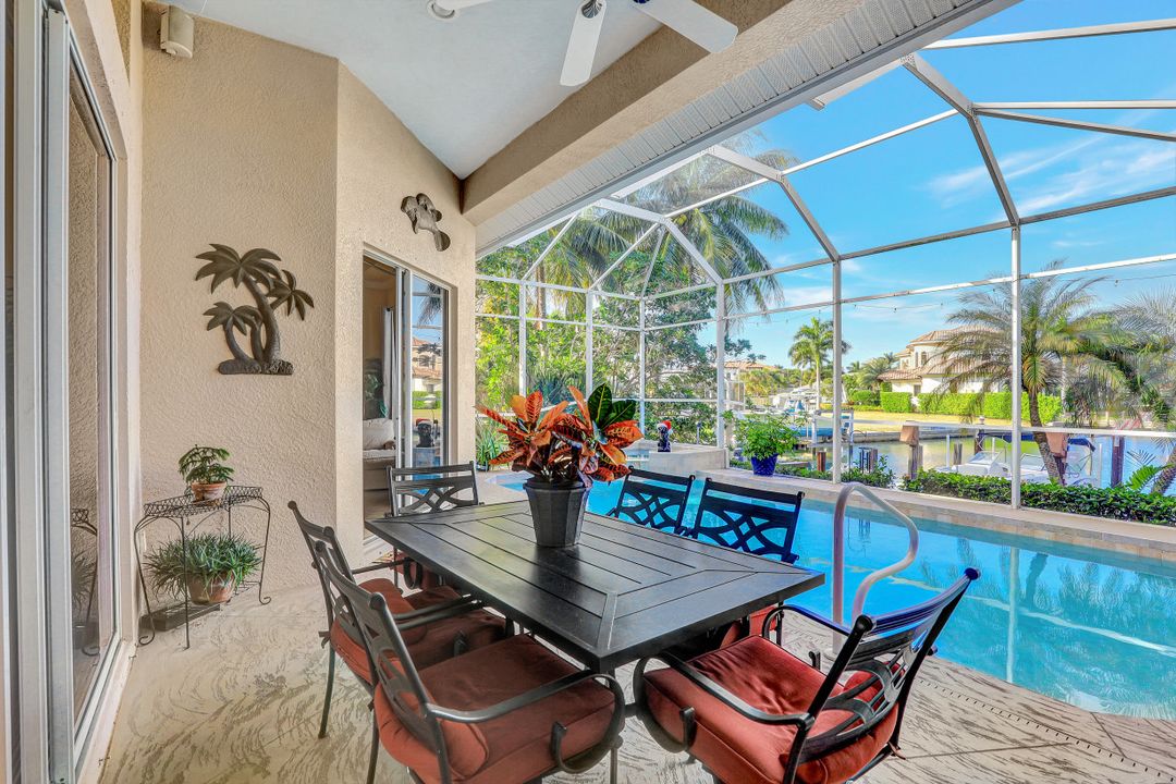 138 S Bahama Ave, Marco Island, FL 34145