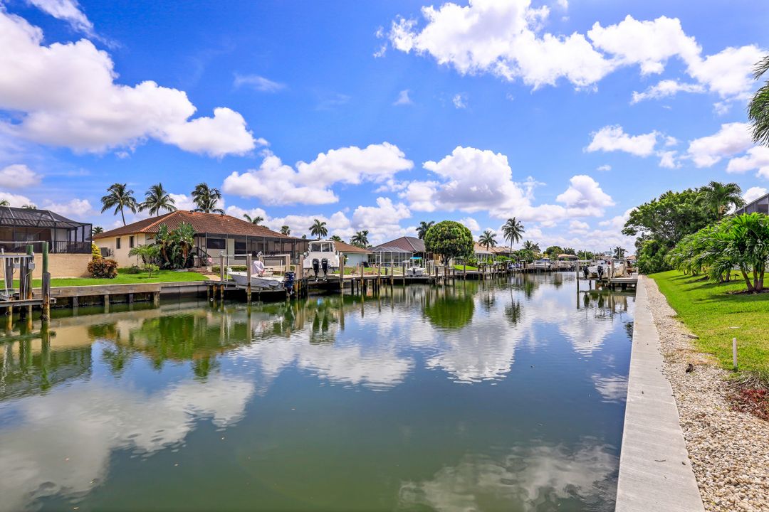 1120 Abbeville Ct, Marco Island, FL 34145