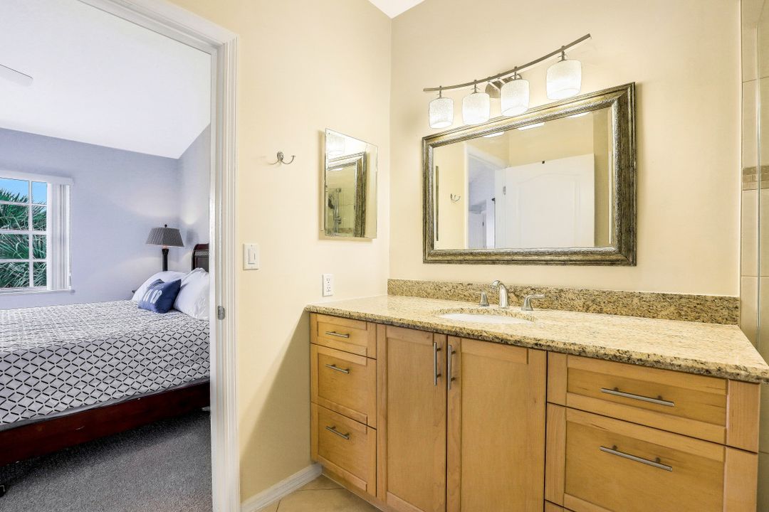 1101 Sweetwater Ln #1201, Naples, FL 34110