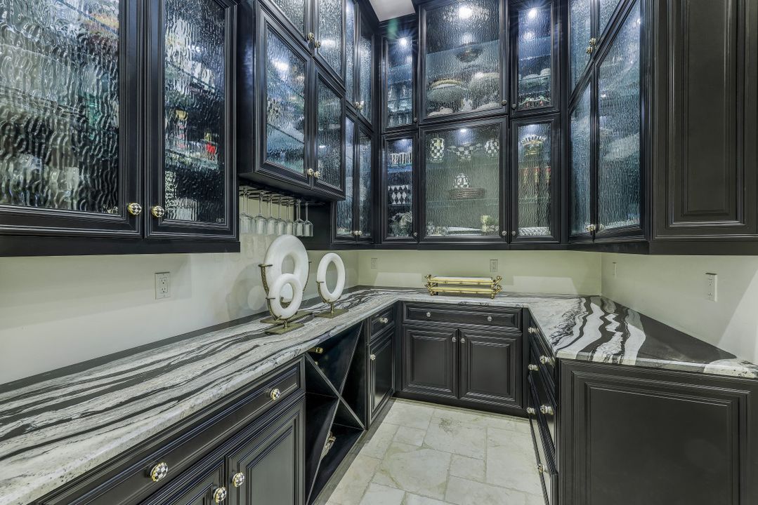 590 S Heathwood Dr, Marco Island, FL 34145