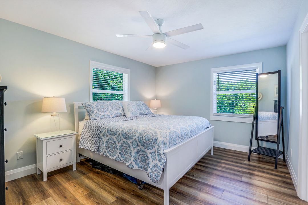 1229 28th Ave N, Naples, FL 34103