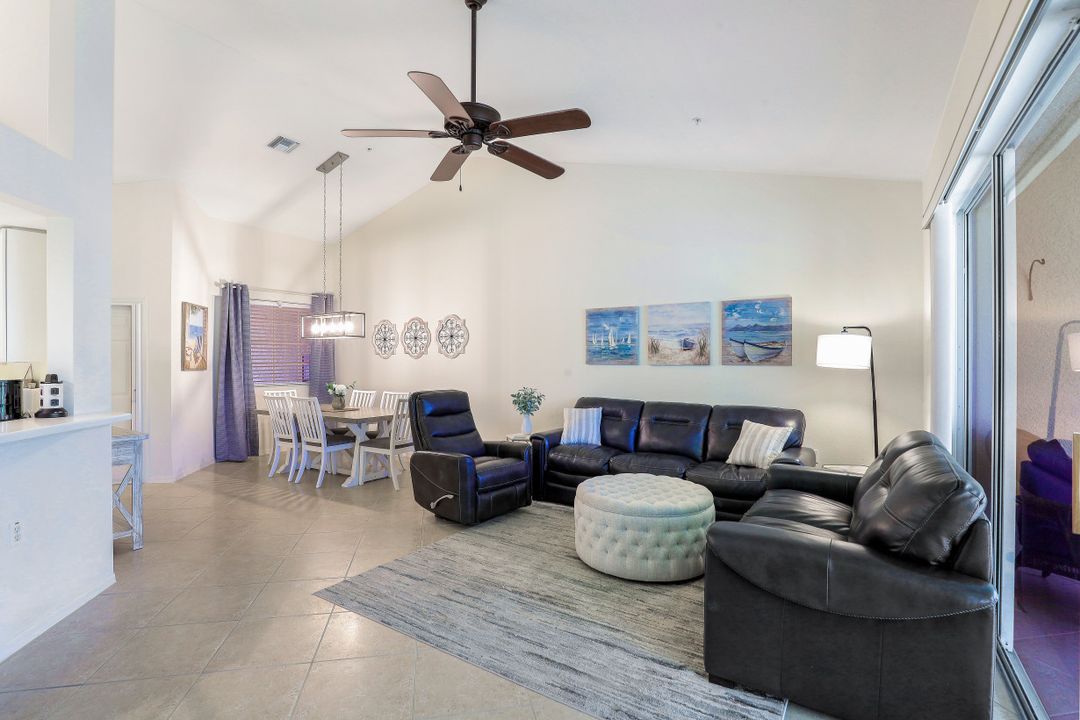 8175 Celeste Dr #1229, Naples, FL 34113