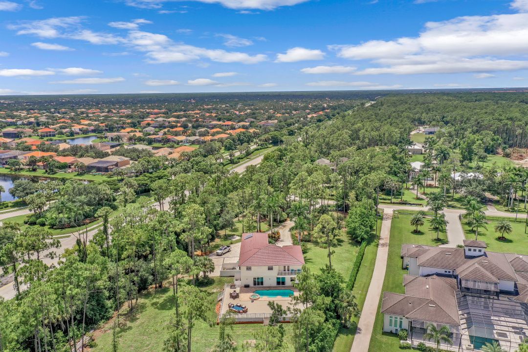 5645 Spanish Oaks Ln, Naples, FL 34119