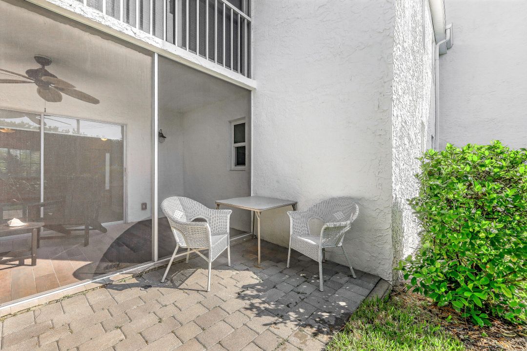 4760 West Blvd #F-102, Naples, FL 34103