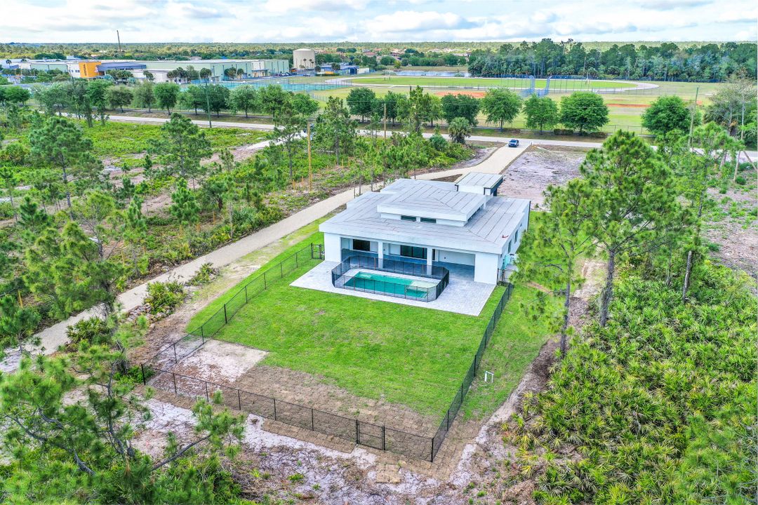 4312 18th Ave NE, Naples, FL 34120