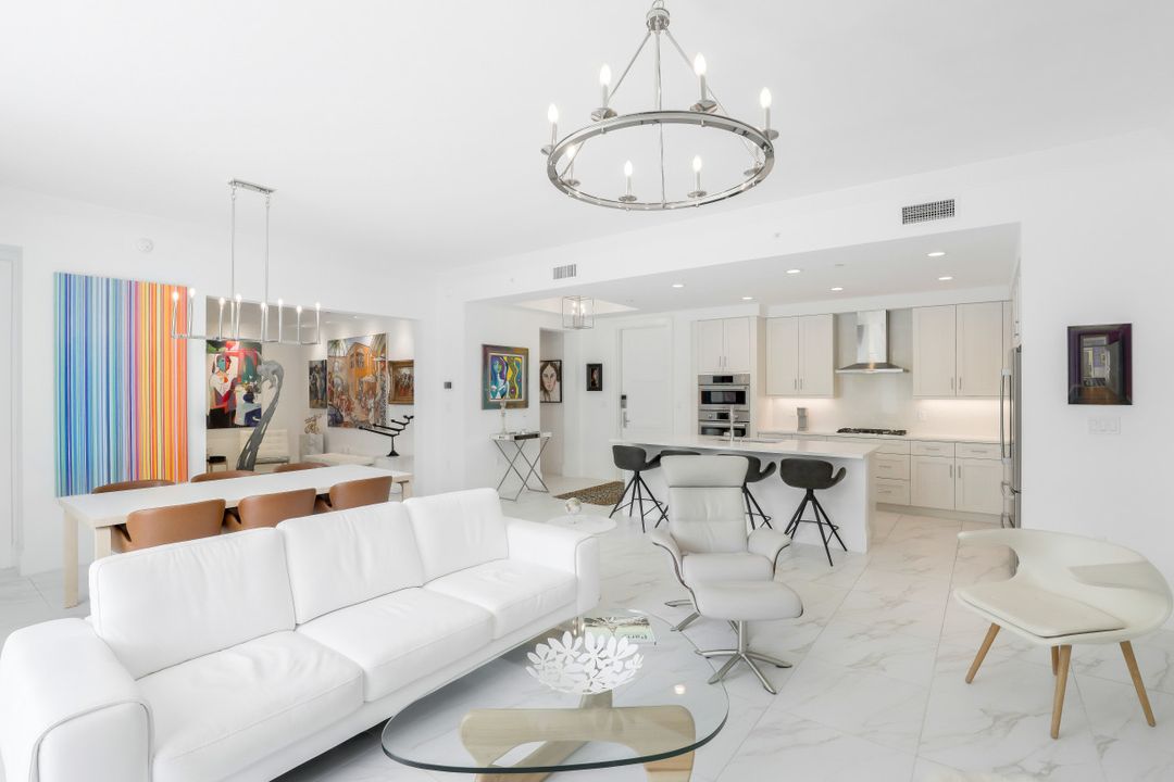 1135 3rd Ave S #Unit 308, Naples, FL 34102