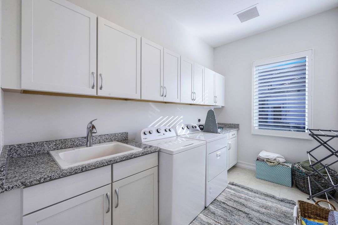 18540 Blue Eye Loop, Fort Myers, FL 33913