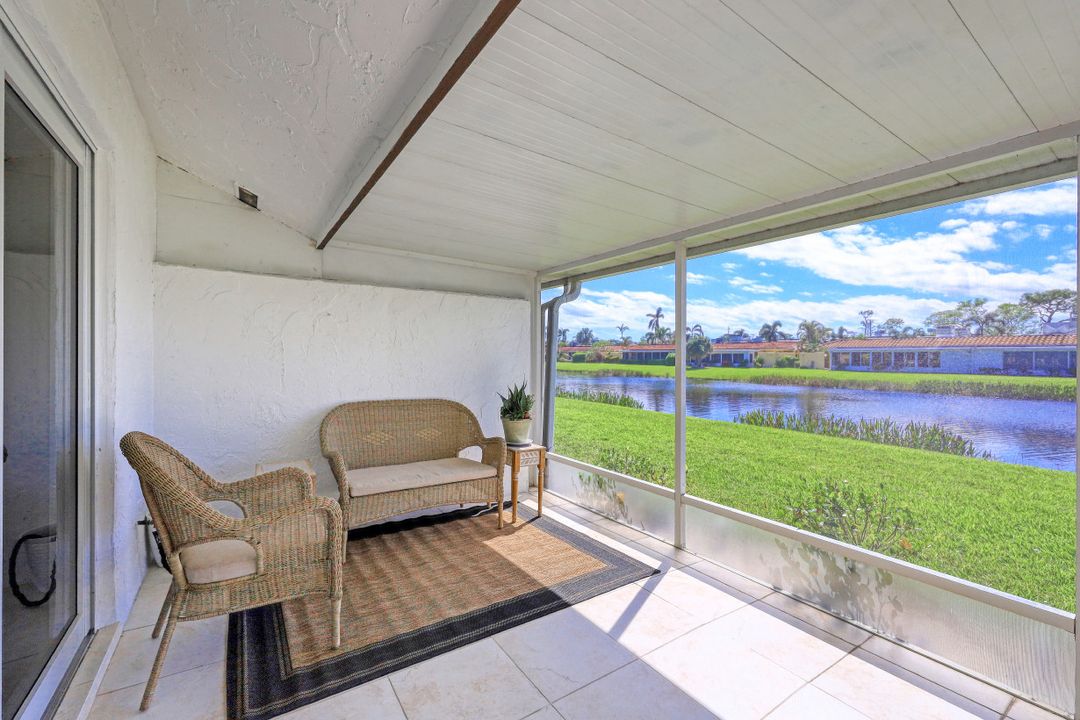 126 Harrison Rd #2, Naples, FL 34112