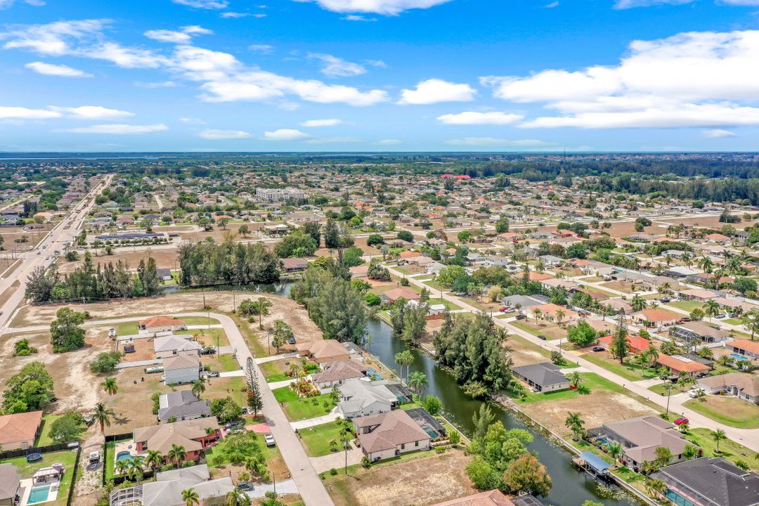 1321 SW 15th Terrace, Cape Coral, FL 33991