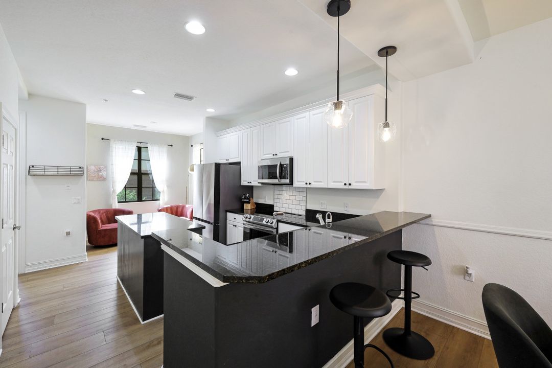 9128 Delano St #89-2, Naples, FL 34113