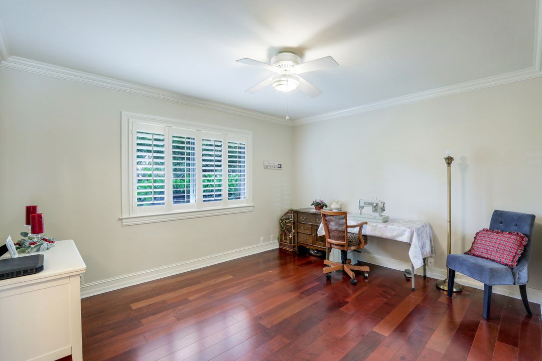 4224 Snowberry Ln, Naples, FL 34119