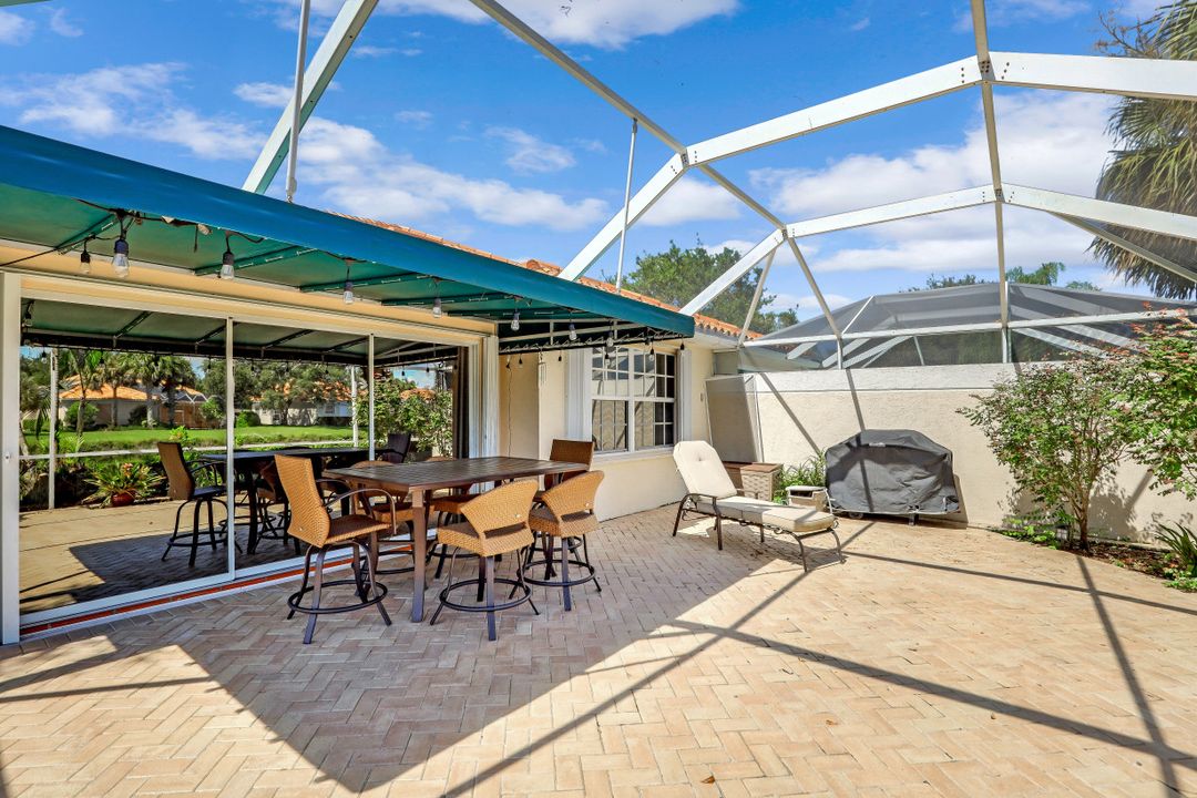 3687 El Segundo Ct, Naples, FL 34109