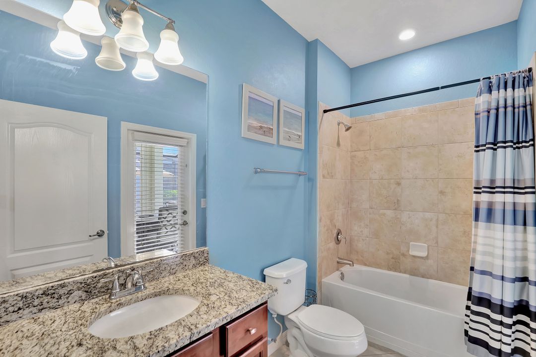 9577 Mirada Blvd, Fort Myers, FL 33908