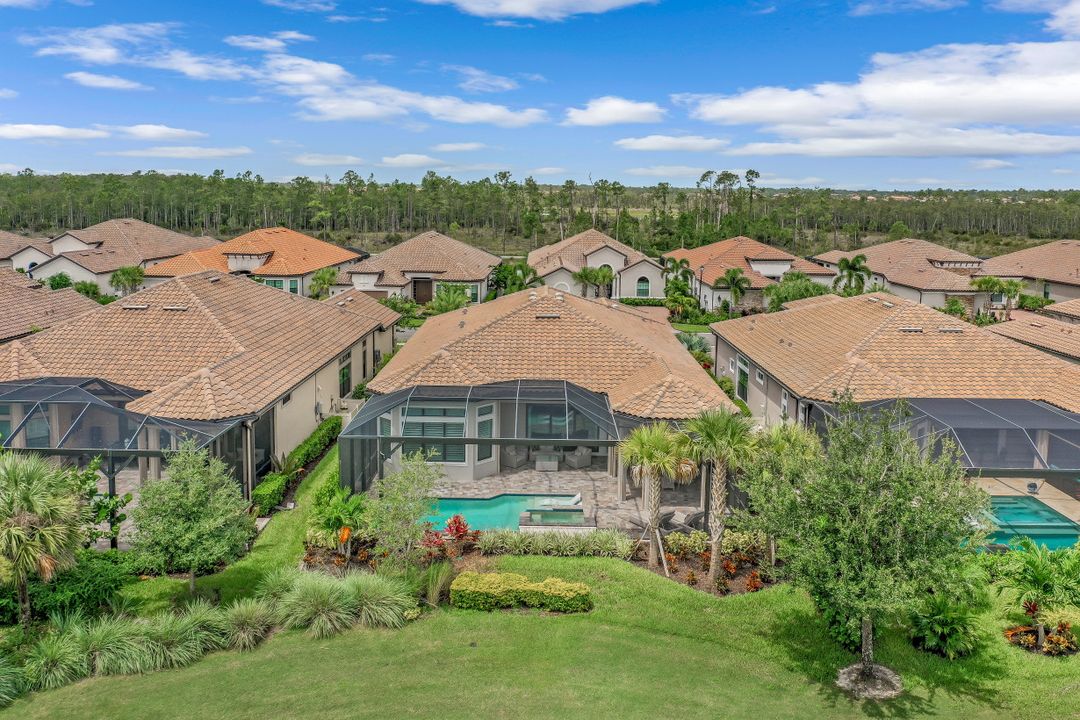 9388 Rapallo St, Naples, FL 34119