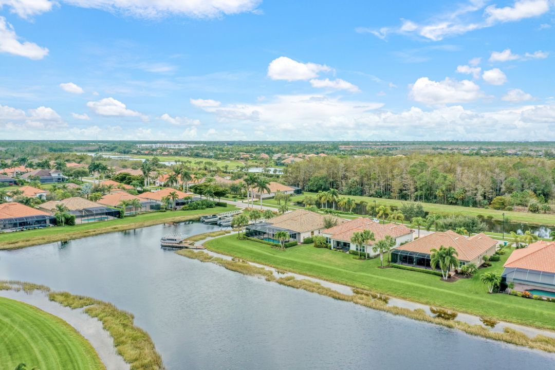 9364 Marble Stone Dr, Naples, FL 34120