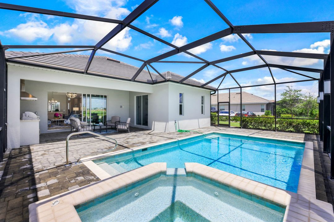 15991 Leaning Pine Ln, Punta Gorda, FL 33982