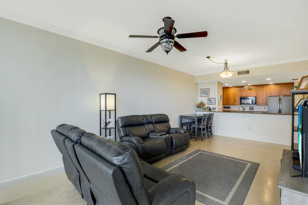 5781 Cape Harbour Dr #1308, Cape Coral, FL 33914