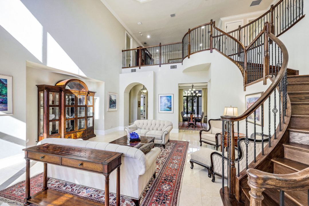 2351 Traditions Ct, Naples, FL 34105