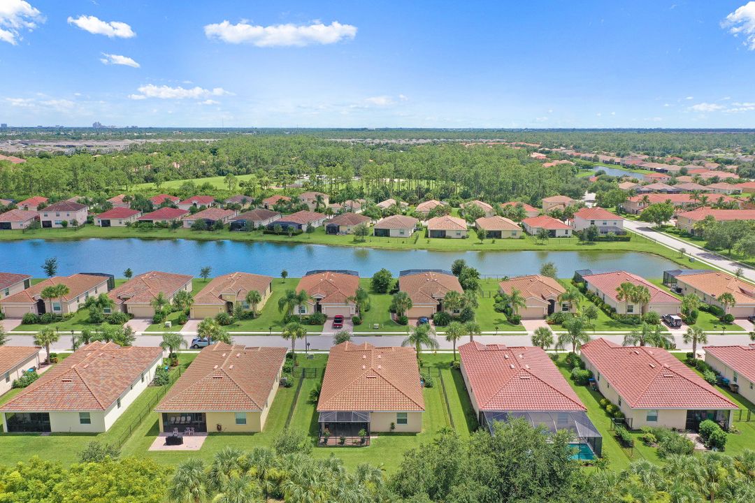 2517 Caslotti Way, Cape Coral, FL 33909