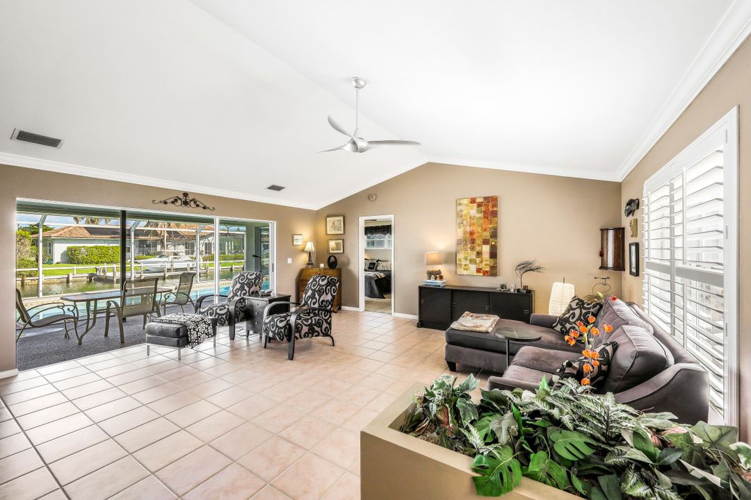 1120 Dana Ct, Marco Island, FL 34145