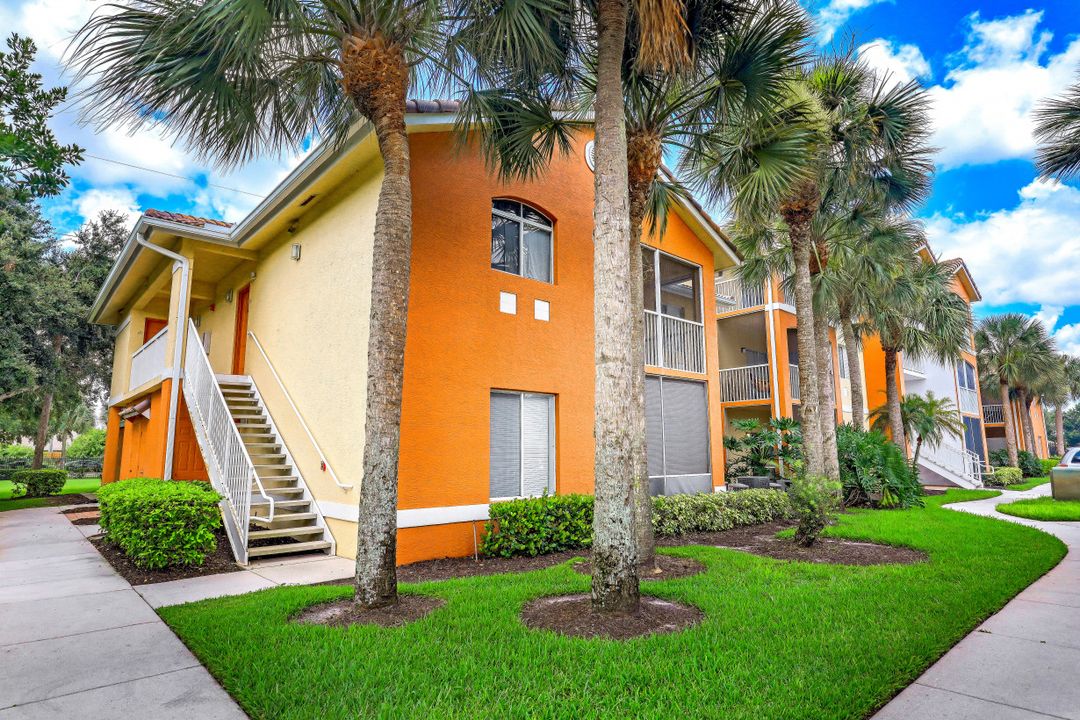 6481 Aragon Way  #101, Fort Myers, FL 33966